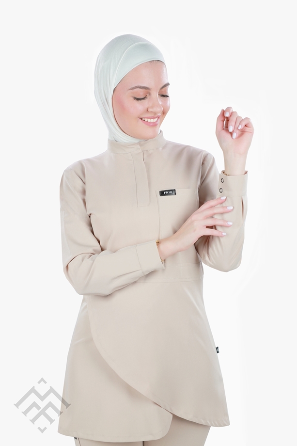 Picture of Long sleeves crossed scrub